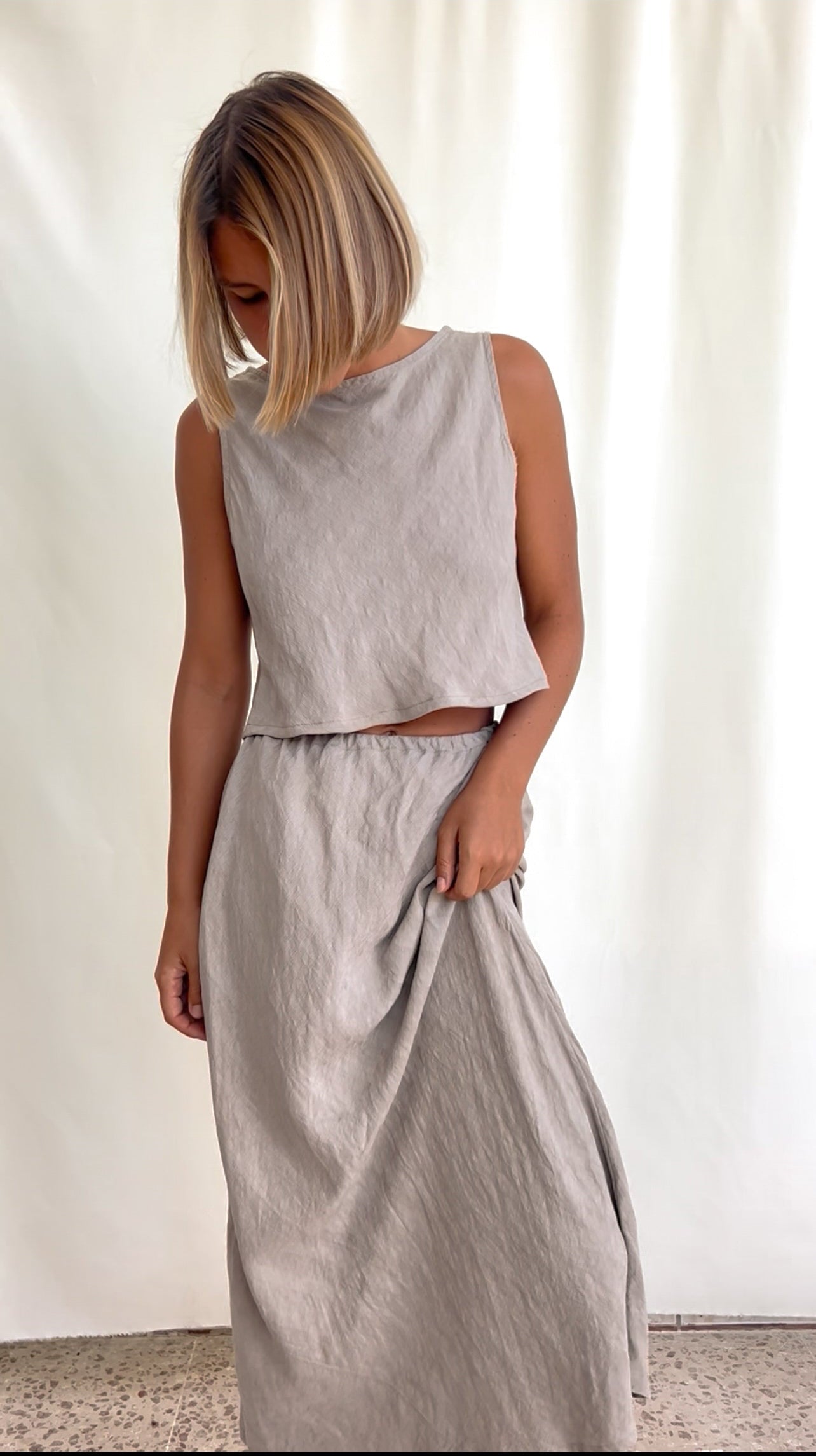 90' Stone linen set